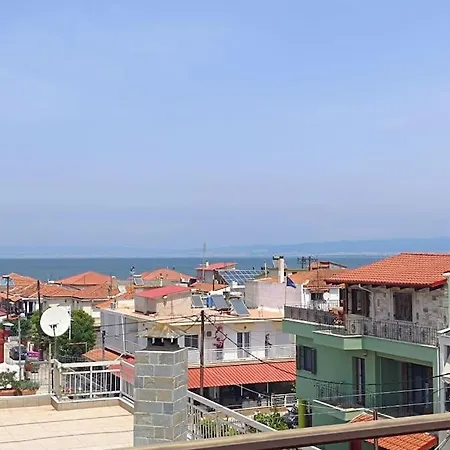 Happy Apartment Agia Triada (Thessaloniki)